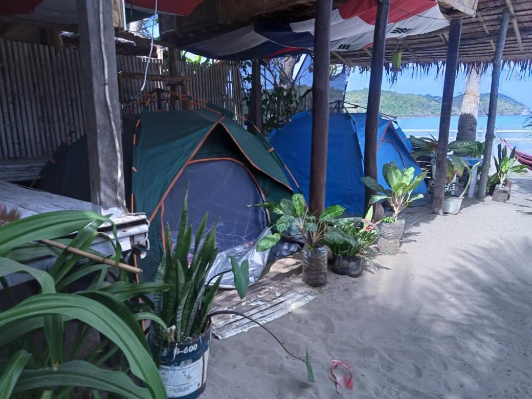 8 Star Paradise Locaroc Eksteriør billede