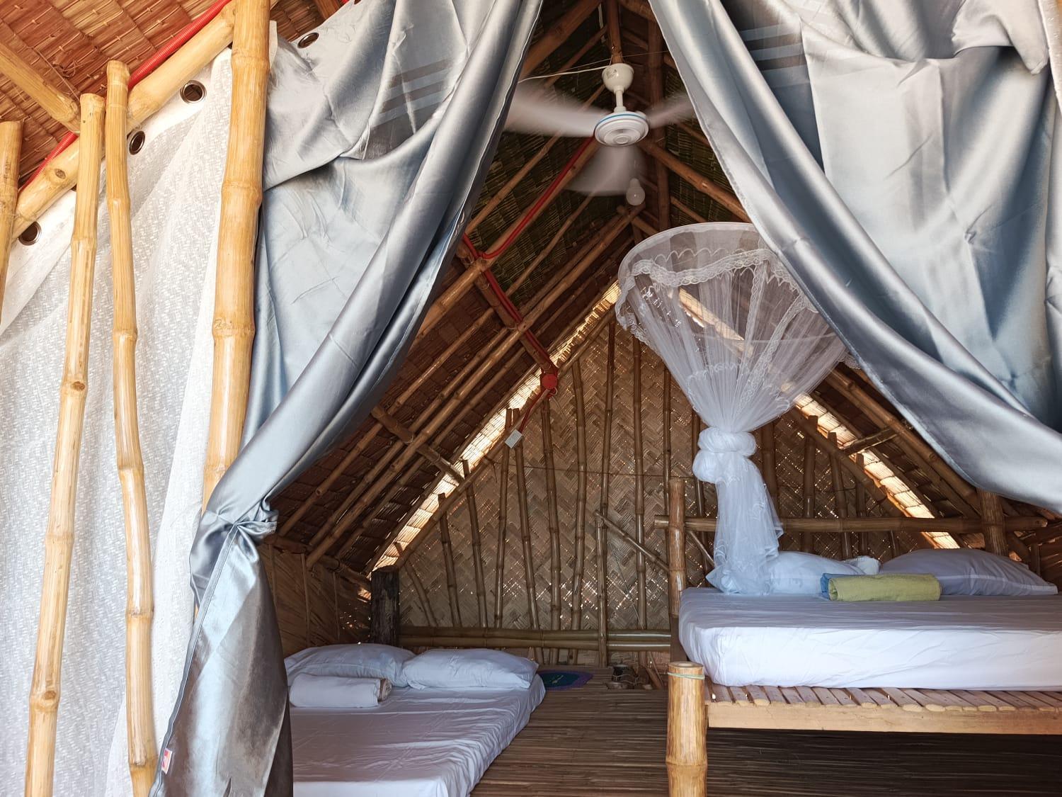 8 Star Paradise Locaroc Eksteriør billede
